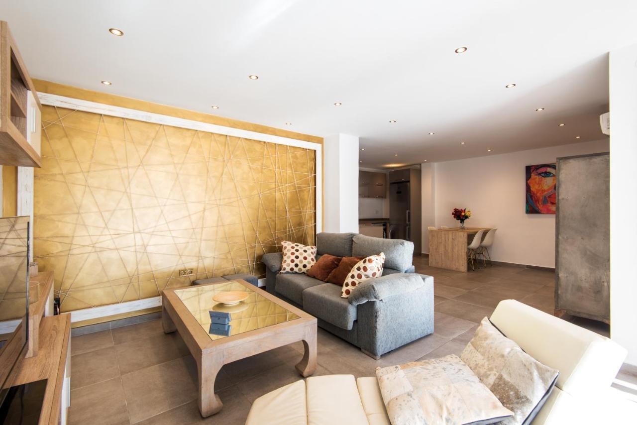 Pets Friendly Apartment, Next To The Marina And Arroyo De La Miel Benalmadena Exterior photo